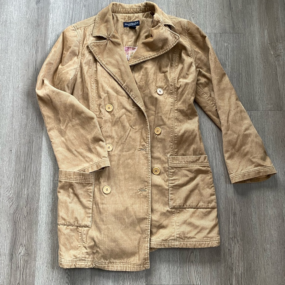 Abercrombie & Fitch Tan Trench Coat